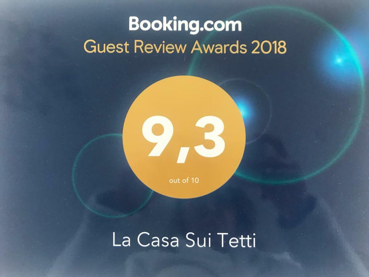 Bed and Breakfast La Casa Sui Tetti Neapel Exterior foto
